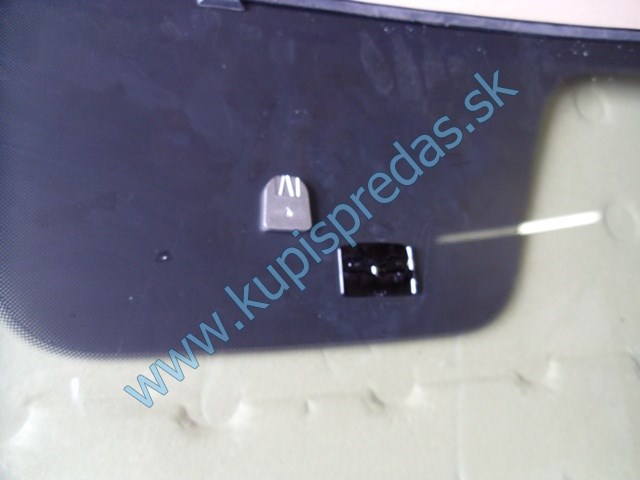 predné čelné sklo na kiu ceed